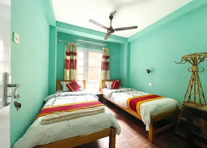 New Pokhara Peace Hotel *