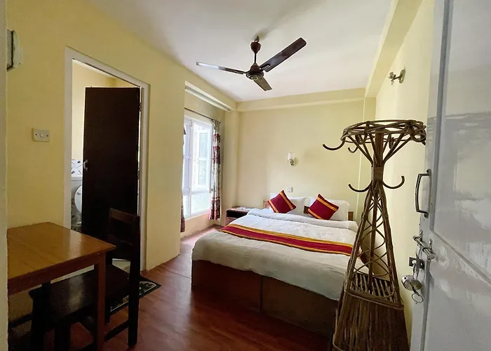 New Pokhara Peace Hotel